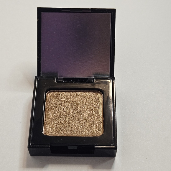 Violet Voss Other - Violet Voss Eyeshadow in Bare It All